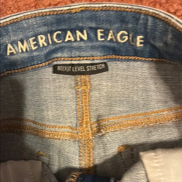 American Eagle Outfitters Blue Jean Shorts with Distressed Vintage Look - Picture 8 of 9